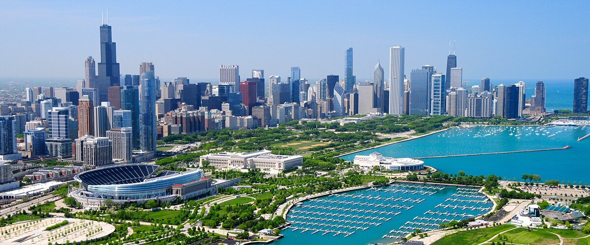 aerial view chicagos solder field and navy pier