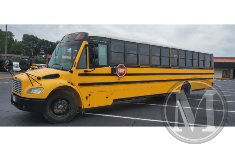 2014 freightliner c2 thomas 71 passenger used school bus 2.png
