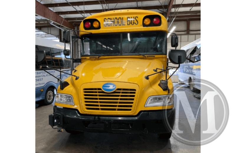 2015 blue bird vision 71 passenger used school bus 6.png