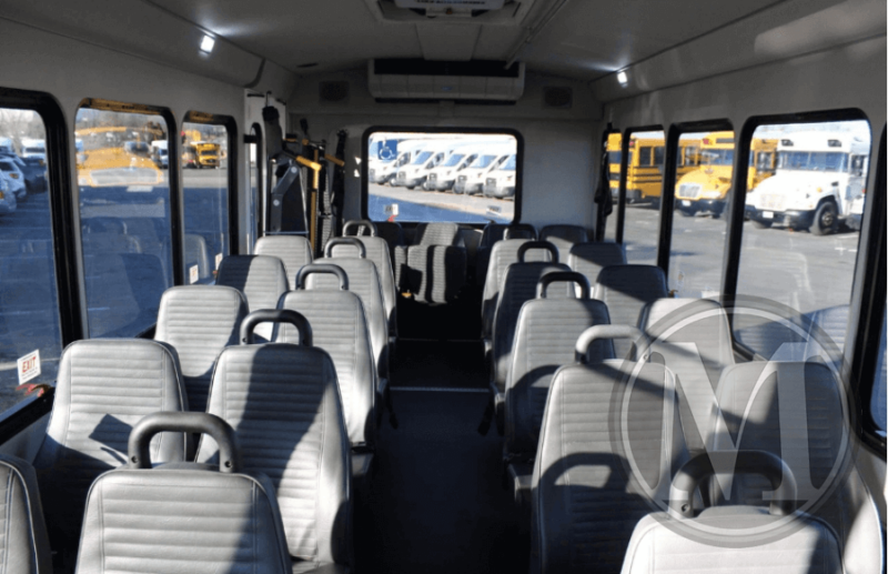 2023 ford e450 glaval universal 20 passenger 2 wc new ada bus 2.png