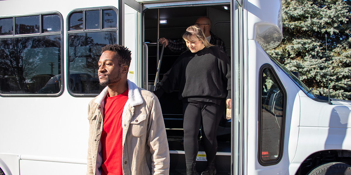 limo passengers existing 35 pass bus